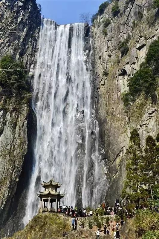 劉伯溫期準選一肖930，動(dòng)態(tài)詞語(yǔ)解釋落實(shí)_HD28.36.89