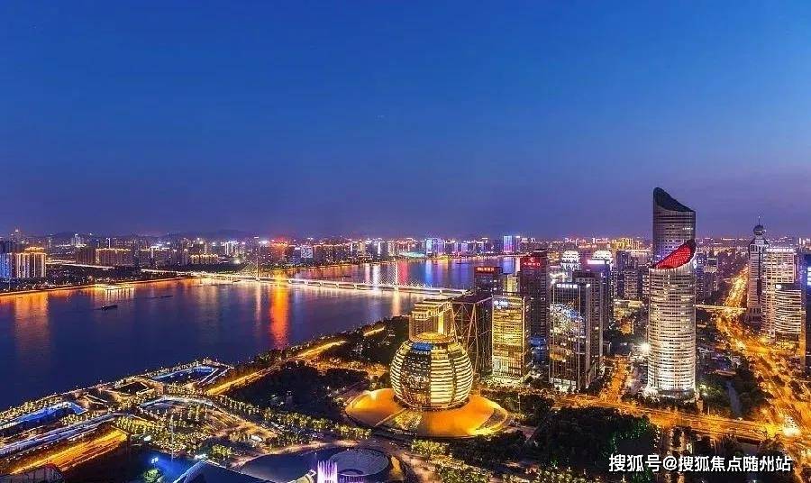 2024年新澳門(mén)今晚開(kāi)獎解析與科學(xué)分析_SKT82.255沉浸版